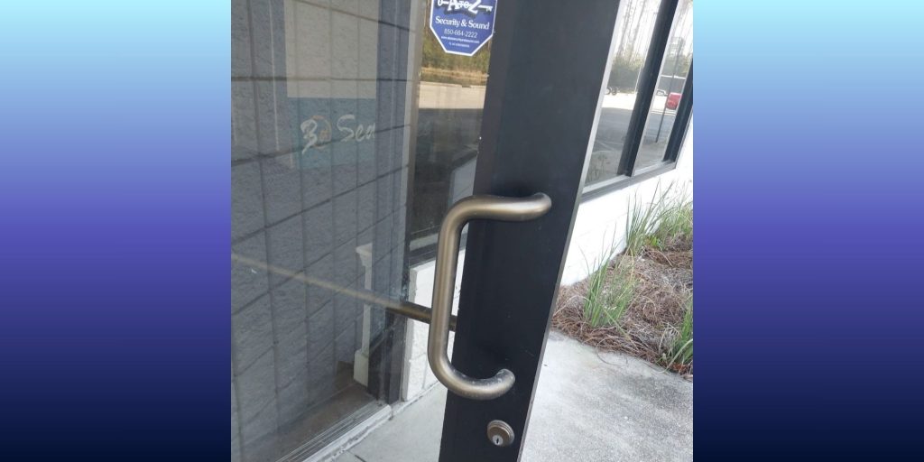 Before smart lock installation - view 1